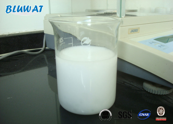 Flocculante oleoso del polielettrolito di disidratazione del fango dell'acqua di scarico di emulsione anionica liquida